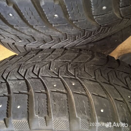 Michelin X-Ice North 3 205/55 R16 94T
