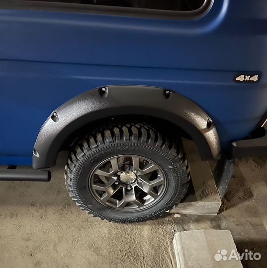 LADA 4x4 (Нива) 1.7 МТ, 2001, 68 000 км