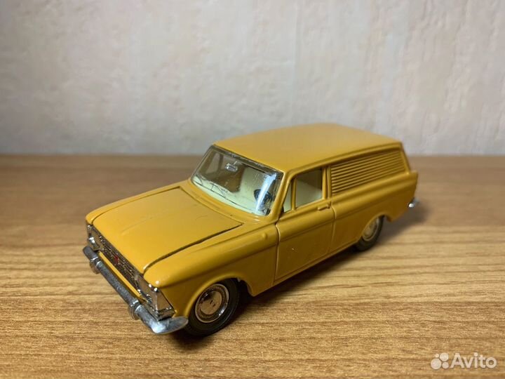 Модель автомобиля Москвич 434 А6 СССР