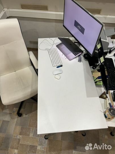 Письменный стол IKEA белый