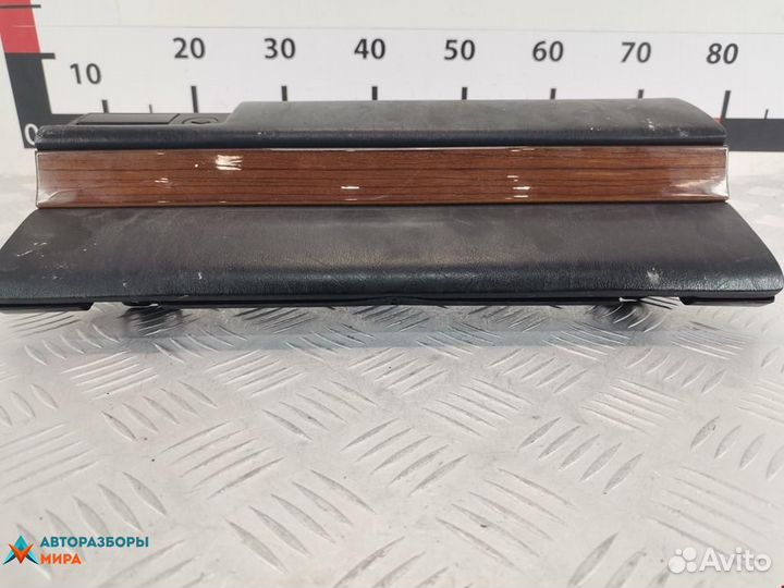 Бардачок Mercedes-Benz E-Класс W124 рест. 1990