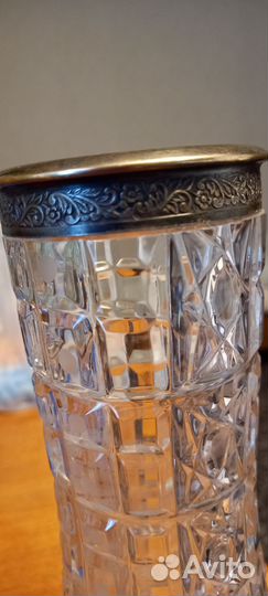 Хрустальная ваза для цветов с мельхиоровым ободком