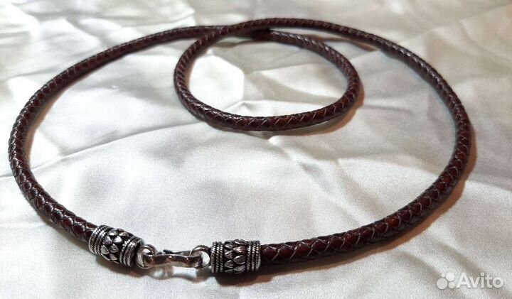Гайтан/чокер из плетеной кожи коричневого цвета
