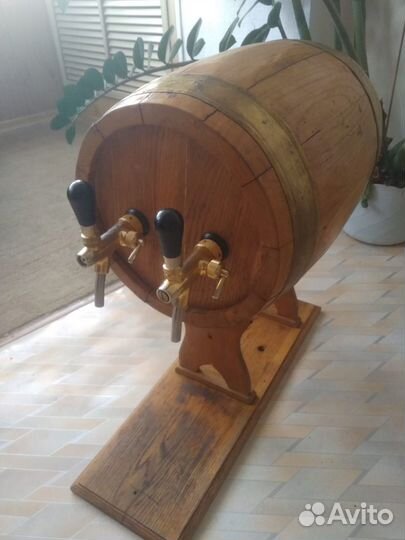 Бочка дубовая декоративная