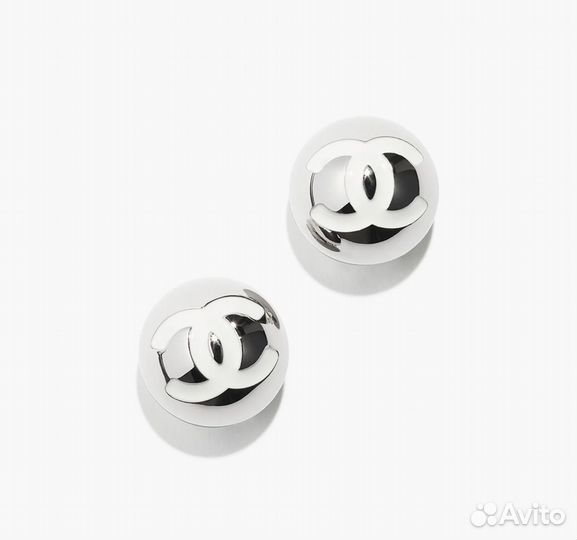 Chanel Stud серьги