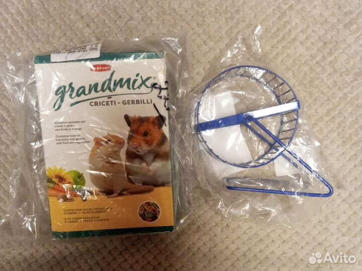 Колесо и корм для грызунов