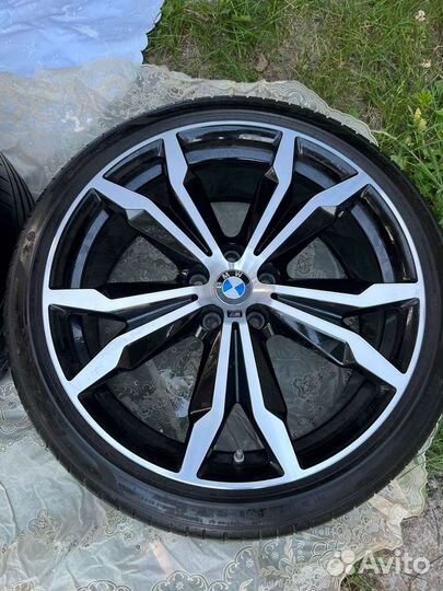 Комплект оригинальных колес б/у на BMW Х2