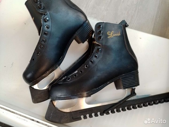 Продам коньки