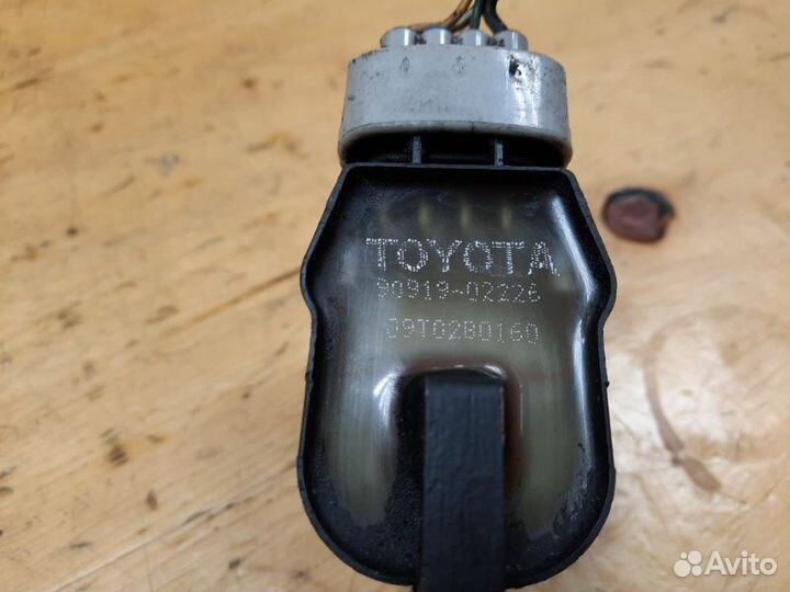 Катушка зажигания Toyota Starlet EP91 4EFE 1999