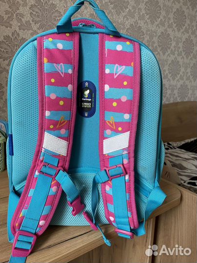 Рюкзак в школу для девочки
