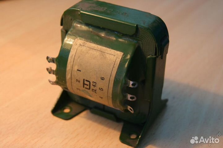 Электровгаель однофазный 400 Вт. 220 В от С/М