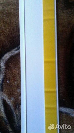 Нащельник самоклеящийся