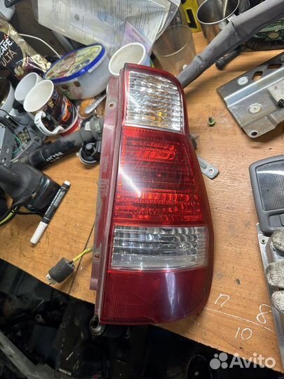 Фонарь правый Hyundai Matrix