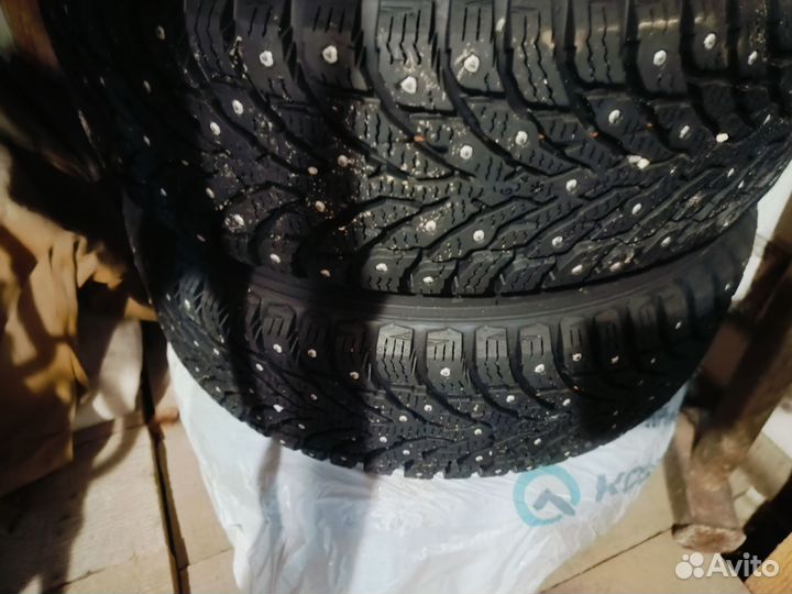 Nokian Tyres Hakkapeliitta 9 185/65 R15