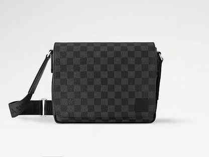 Сумка louis vuitton District PM, Москва