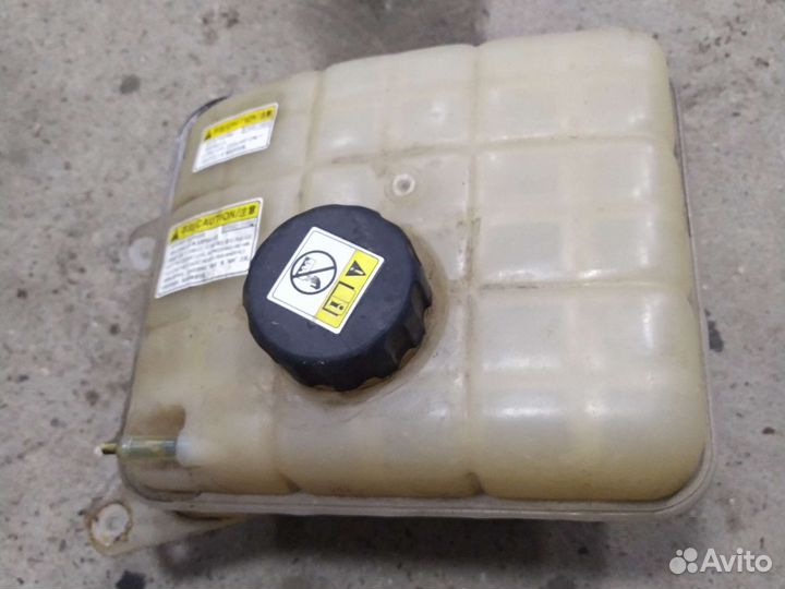 Расширительный бачок ssangyong kyron