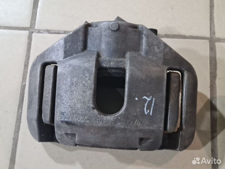 Суппорт тормозной BMW 730D E65 M57