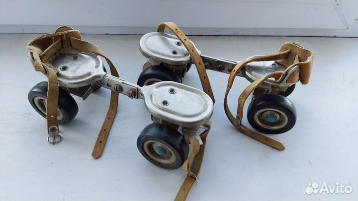 Роликовые коньки СССР