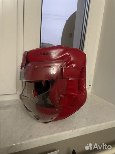 Шлем для единоборств