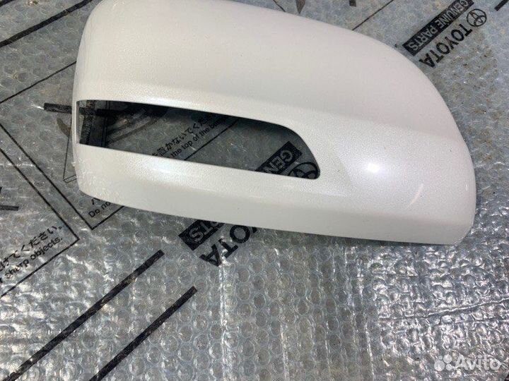 Крышка зеркала Toyota Land Cruiser 200 2008