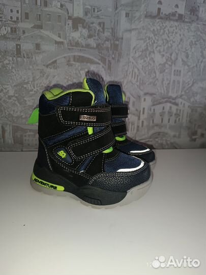 Ботинки зимние для мальчика 23