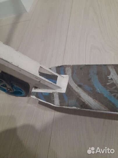 Трюковой самокат