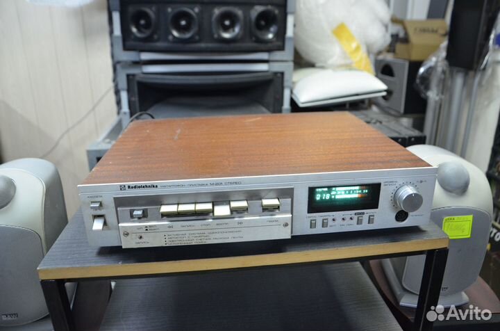 Радиотехника магнитофон-приставка М-201 стерео