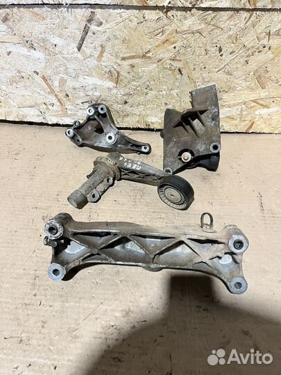 Крепеж Peugeot 308 (Пежо 308)