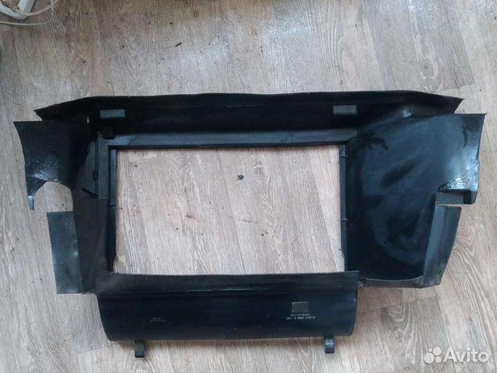 Mercedes-benz C-class W202 диффузор вентилятора