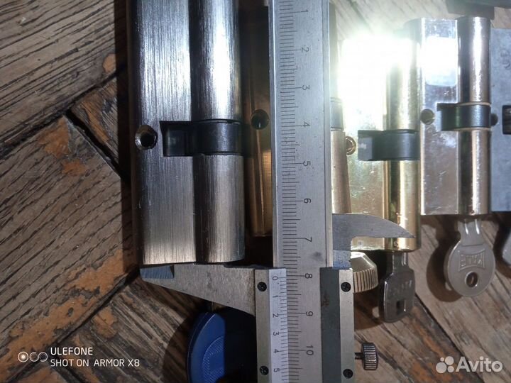 Личинка замок ключи врезной