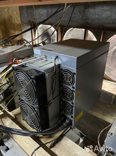 Antminer s19j pro 111th 2,8кВт