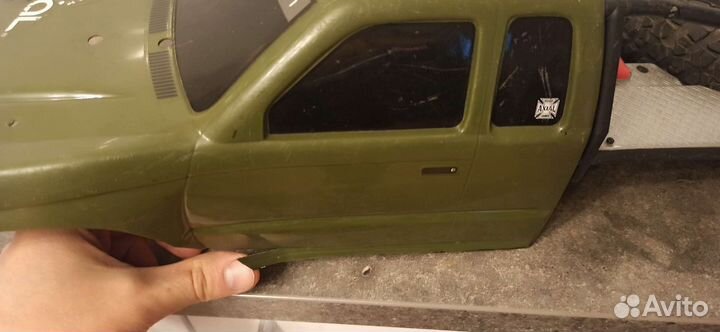 RC Кузов Axial SCX10 Honcho