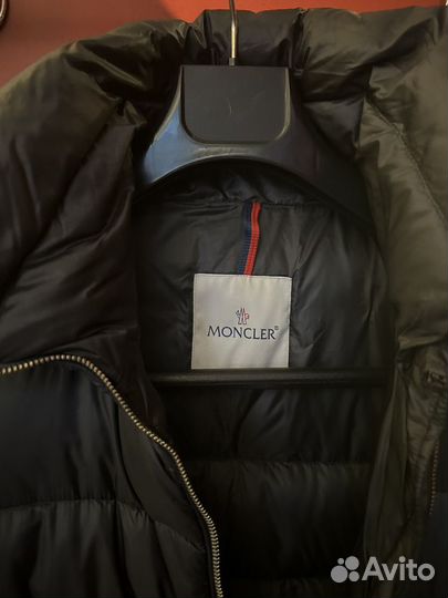 Пуховик Moncler женский