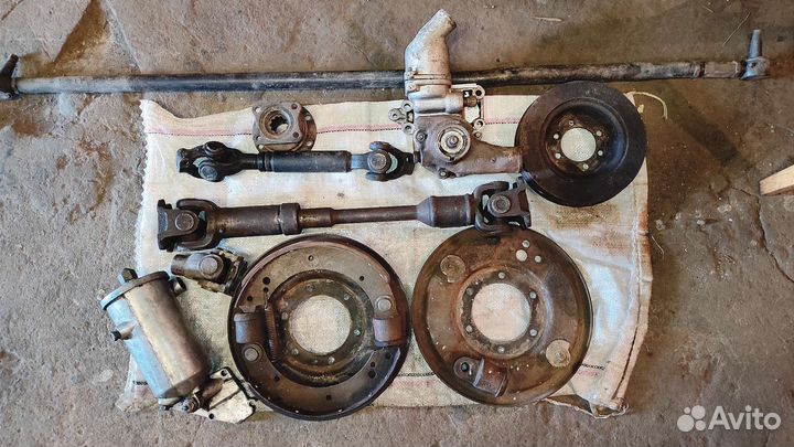 Запчасти на УАЗ 469