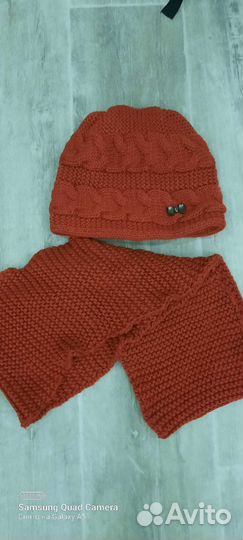 Шапка женская вязаная со снудом