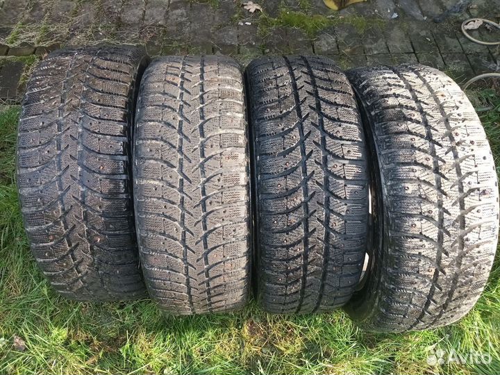 Диски Toyota с зимней резиной 16