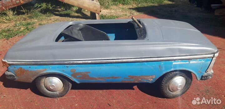 Педальная машинка СССР