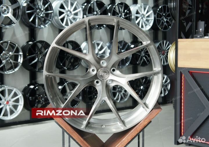 Кованые диски R22 на BMW X5