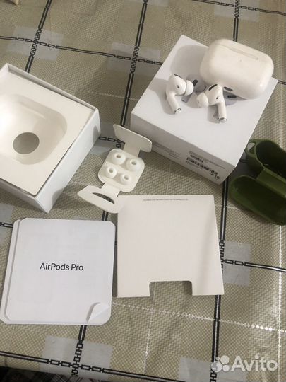 Apple airpods pro 3