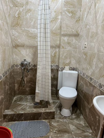 Комната 25 м² в 1-к., 2/5 эт.
