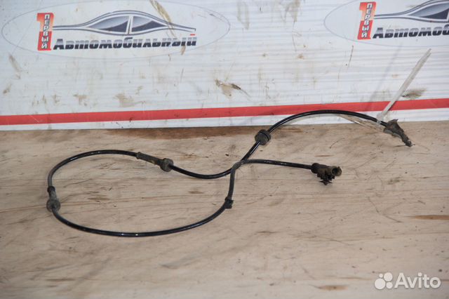 Датчик ABS перед c Nissan Bluebird Sylphy KG11 MR20DE