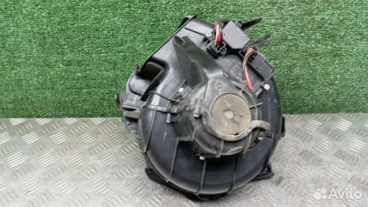 Корпус отопителя Bmw 7-Series