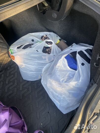 2 пакета одежды