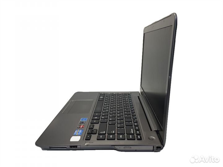 Ноутбук Samsung NP-530U3B Core i3 2367M/12Gb/240Gb