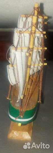 Модель корабля
