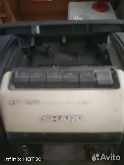 Кассетный магнитофон sharp