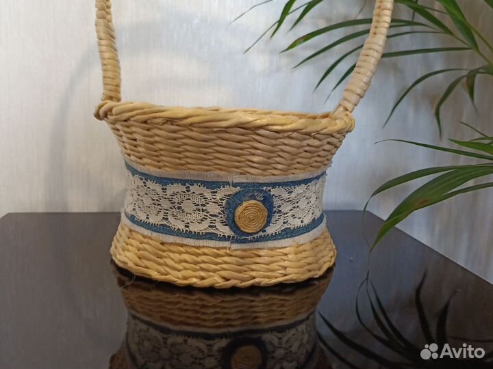 Корзинка плетеная интерьерная