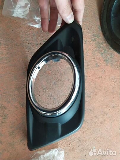 Туманка с рамкой на икстрейл 2015 г.в