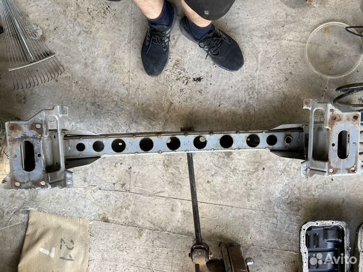 Усилитель бампера передний mazda 6 gg