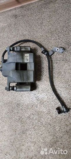 Суппорт передний левый Kia Sorento MQ4 3.5